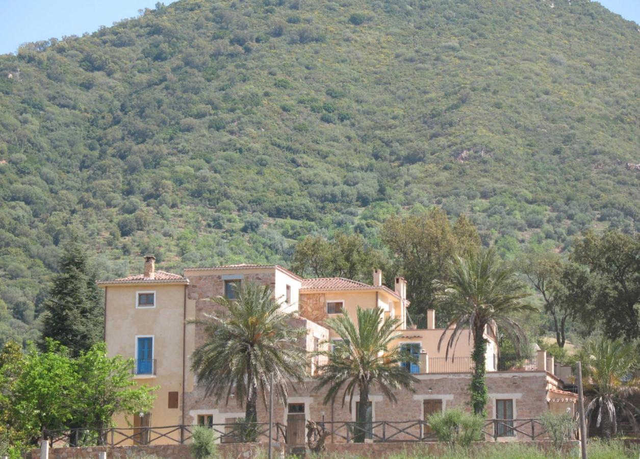 Sa Perda Arrubia Villa Кардеду Екстериор снимка